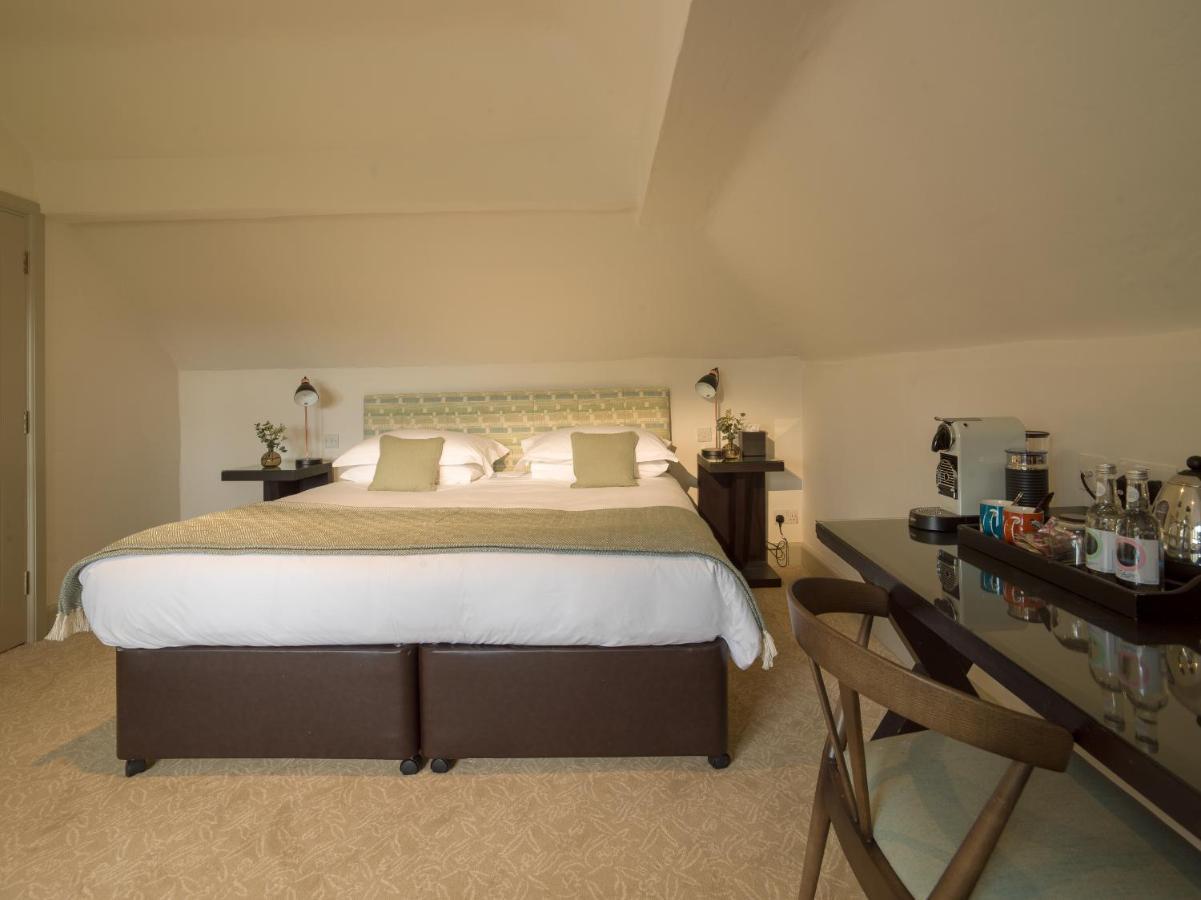 Minster Lovell Minster Mill Hotel מראה חיצוני תמונה