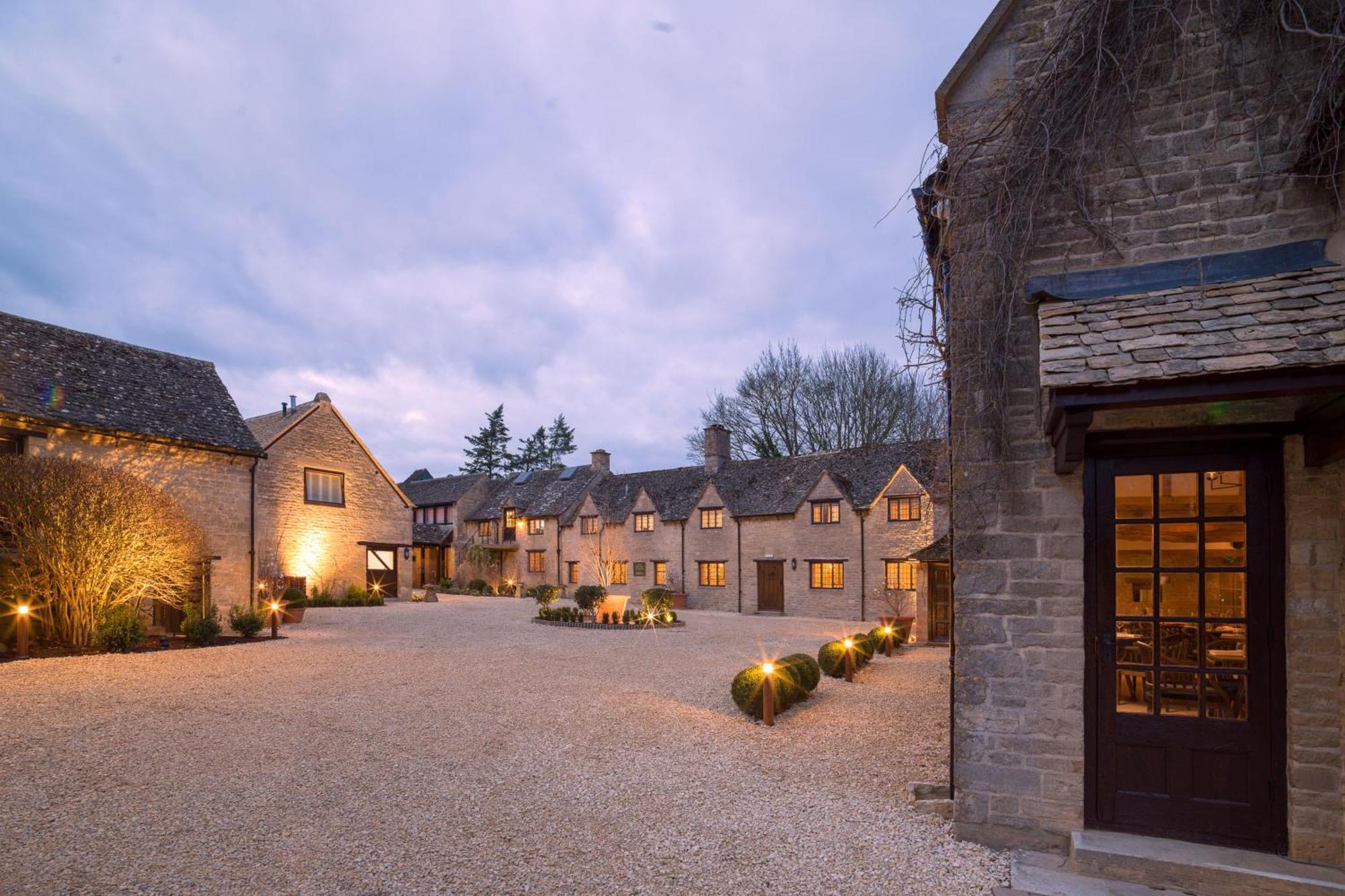Minster Lovell Minster Mill Hotel מראה חיצוני תמונה