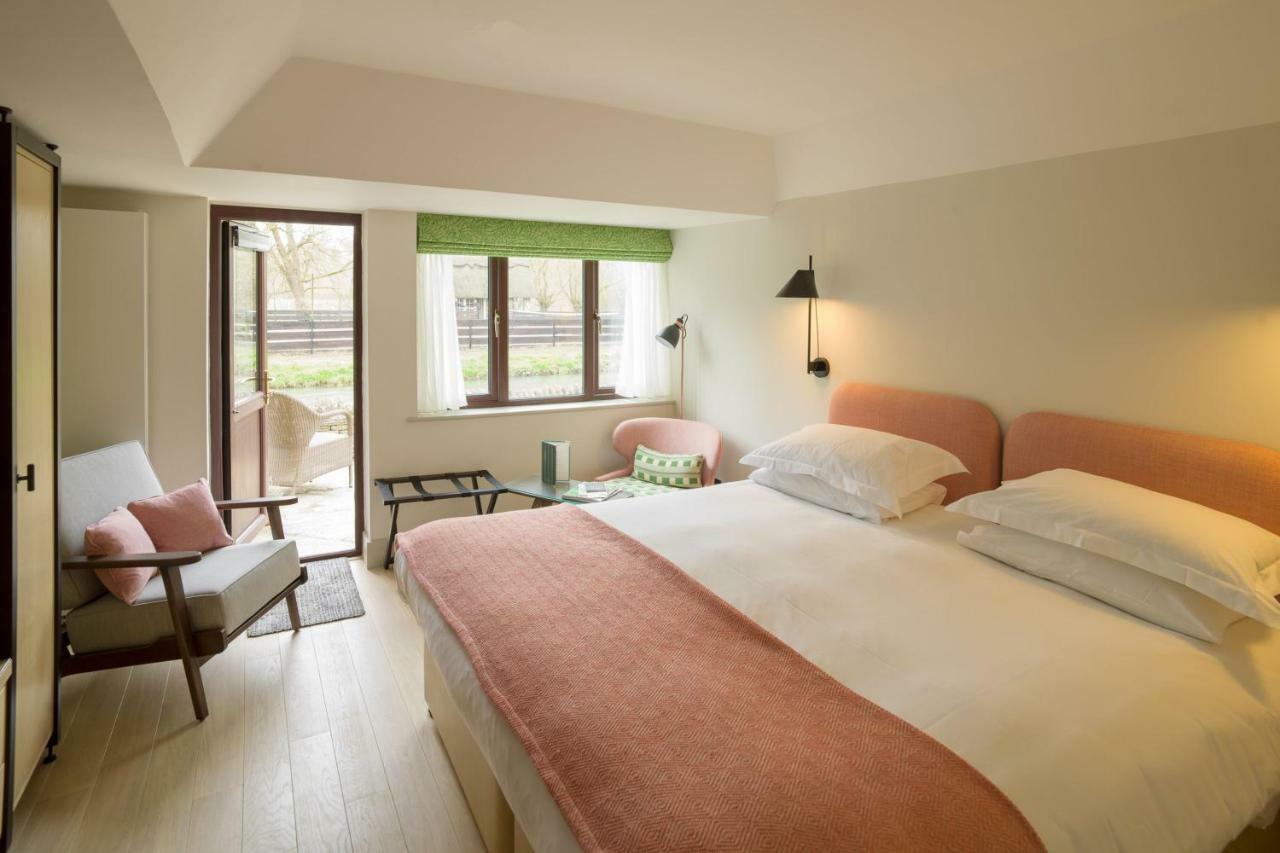 Minster Lovell Minster Mill Hotel מראה חיצוני תמונה