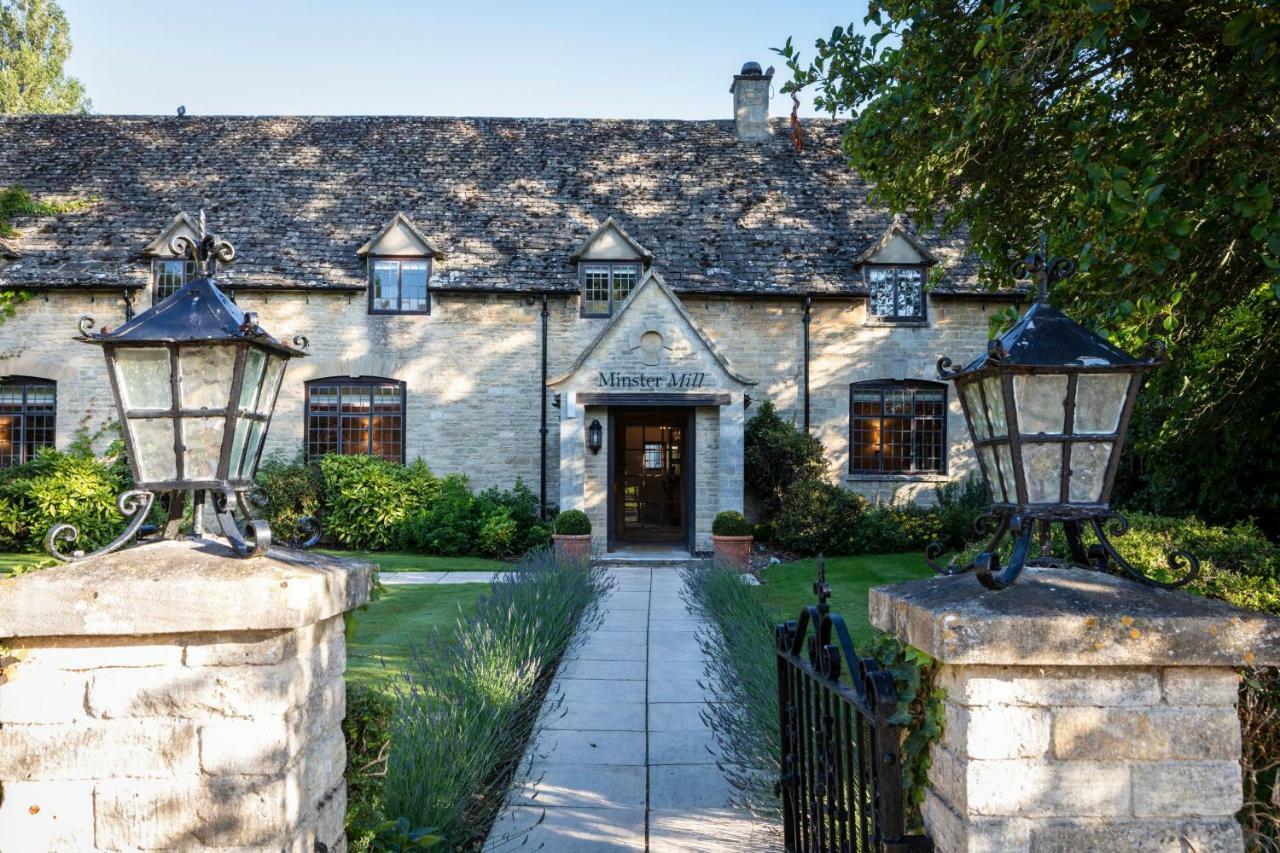 Minster Lovell Minster Mill Hotel מראה חיצוני תמונה